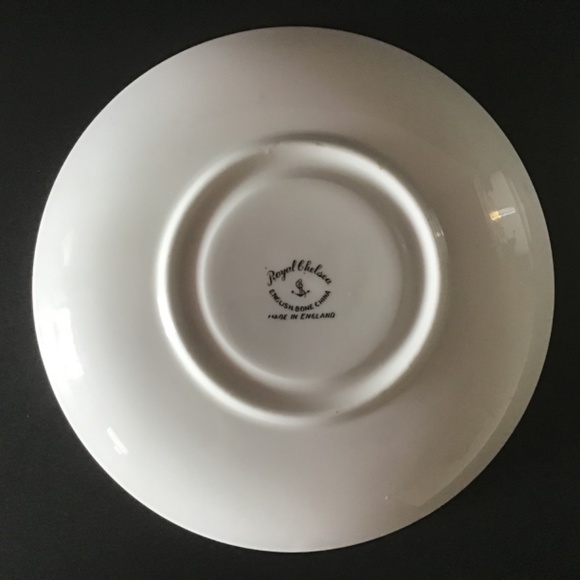 Royal Chelsea Grapevine Teacup And Saucer Bone China England Tea Cup Duo - Picture 6 of 7